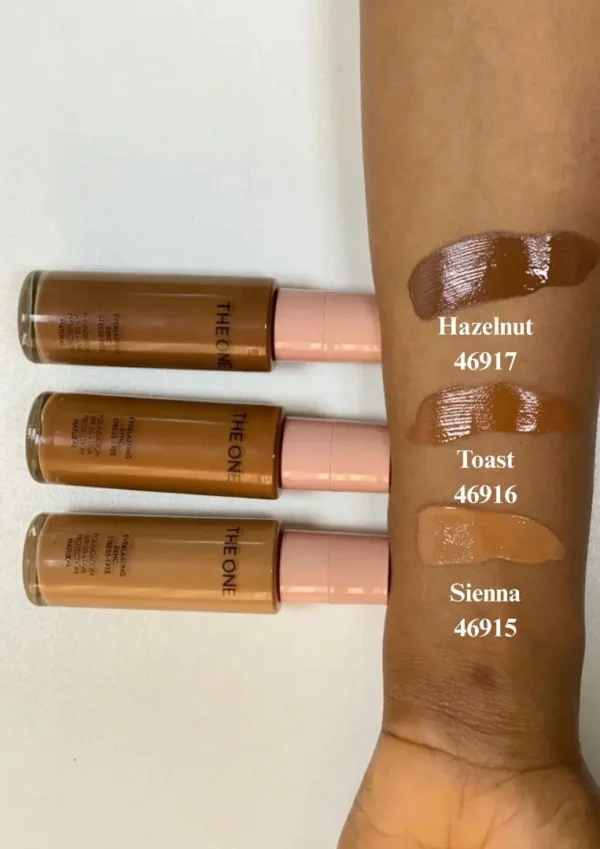 Long-lasting transfer-proof foundation SPF 20