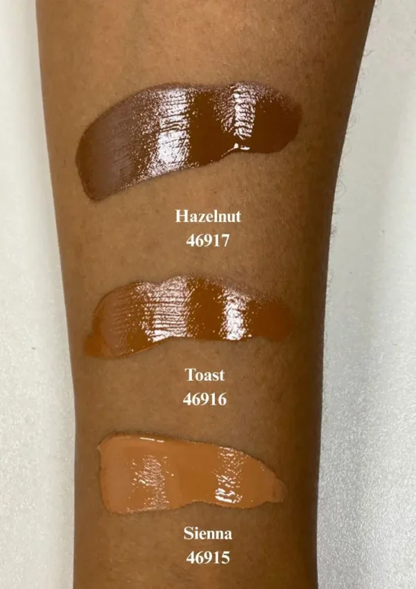 Long-lasting transfer-proof foundation SPF 20